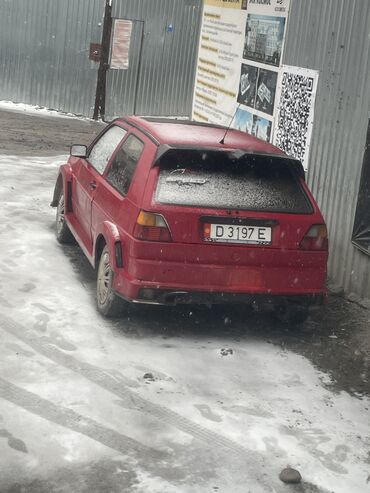 цена гольф: Volkswagen Golf: 1990 г., 1.8 л, Механика, Бензин, Хэтчбэк