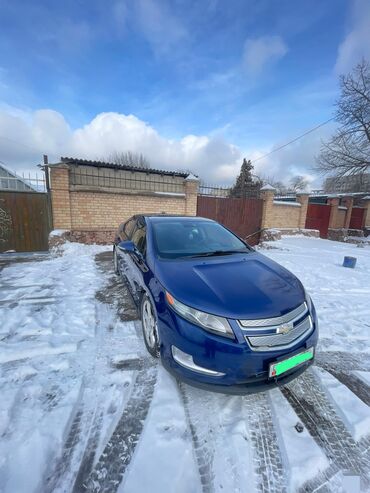 Honda: Chevrolet Volt: 2012 г., 1.4 л, Вариатор, Гибрид, Хэтчбэк