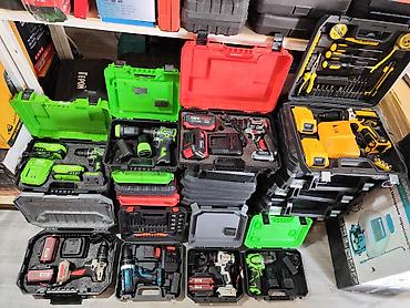 Наборы электроинструментов: Cordless Tool Kits in Cases Description: - Various professional tool — 2