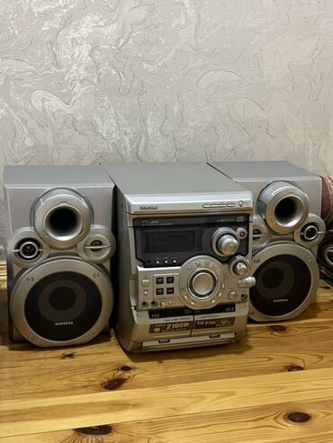 pioner maqnitofon: Samsung mini audio sistem – 3 hissəli Hi‑Fi mərkəz - İki ədəd güclü