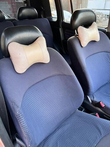 Nissan: Nissan Cube: 2000 г., 1.3 л, Автомат, Бензин, Хэтчбэк — 10