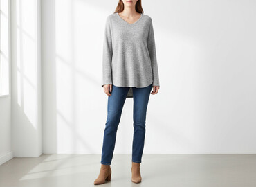 Swetry: Sweter damski, rozmiar L