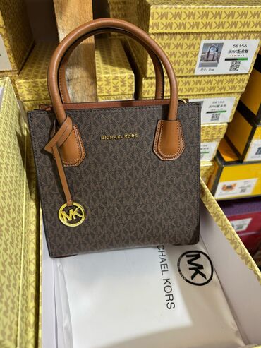 Çantalar: Əl çantası, Michael Kors, Yeni