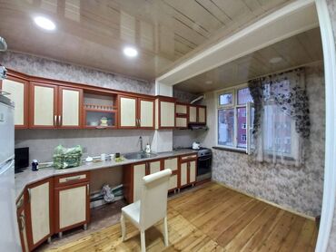 Köhnə tikili: Bakı, 3 otaqlı, Köhnə tikili, m. Həzi Aslanov, 85 kv. m — 8