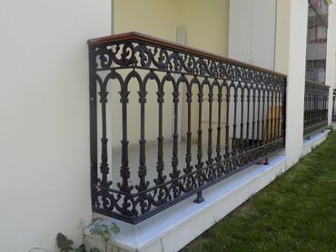 heyet qaplari: Dəmir İşləri – Pəncərə, Eyvan, Perilla və s 🔧 Xidmətlərimiz: Ferforje