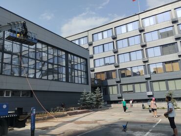 аварийное вскрытие сейфов: Уборка помещений, | Мойка окон, | Офисы