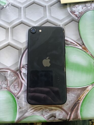 Apple iPhone: IPhone SE 2020, Qara