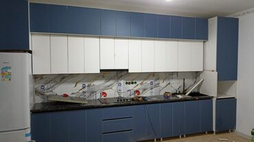 Кухонные гарнитуры: Кухни на заказ под ваши размеры - Современные гарнитуры в