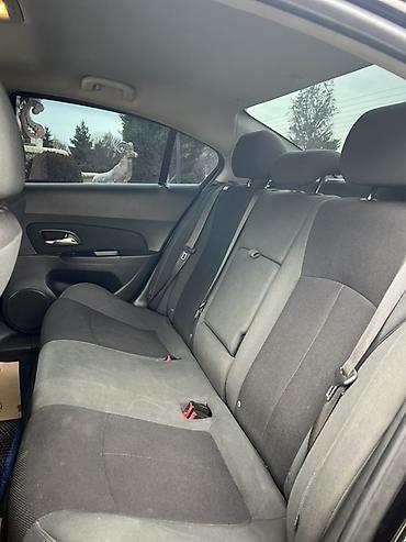 Chevrolet: Chevrolet Cruze: 1.4 l | 2011 il 362495 km Sedan — 19