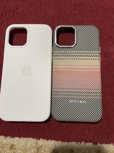 телефоны 900: Продаю чехлы 12 про двое 900