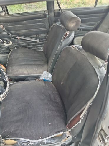 Sbor motorlar və silindr başlıqları: Satılır: klassik sovet istehsalı sedan üçün tam komplekt karbüratorlu — 13