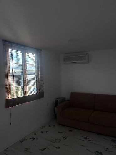 nekretnine oglas: Stambeni/kancelarijski kontejner – izolovan, dimenzije L 10,30 m x W — 9