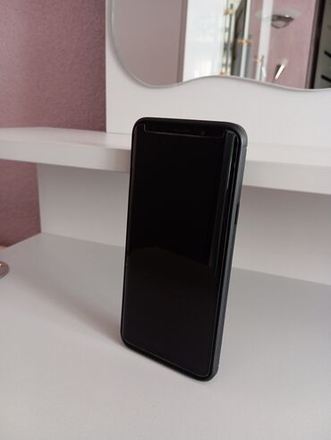 мини ноутбук бишкек: Samsung Galaxy C9 Pro 2016, Б/у, 64 ГБ, цвет - Черный
