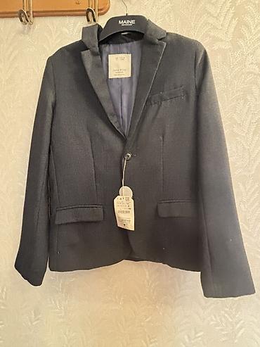 Üst geyimləri: ZARA Boys klassik dəst pencəyi - Rəng: tünd boz (kömür ton) - Model — 1