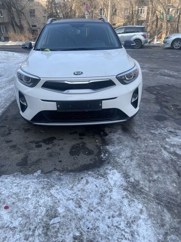 Kia: Kia Stonic: 2019 г., 1.6 л, Автомат, Дизель, Кроссовер