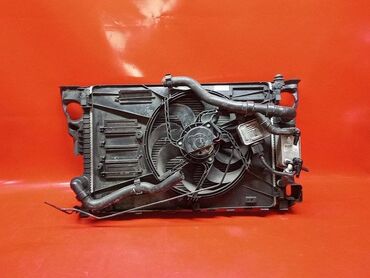 Другие детали КПП и трансмиссии: Радиатор охлаждения двигателя VOLVO (б/у) ОРИГИНАЛЬНАЯ