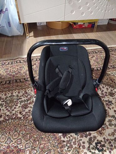 Gəzinti arabaları: Avtolulka 30 azn tecili satilir yeni dogulandan 1 yaw yarima qeder