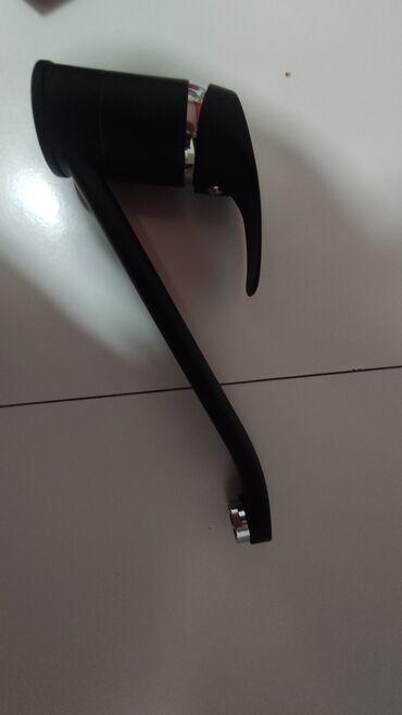 WC šolje i lavaboi: Moderna i kvalitetna sanitarija i slavine za kuhinju i kupatilo — 11