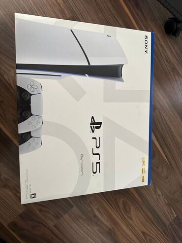 стоимость сони плейстейшен 5: Игровая консоль Sony PlayStation 5 в белом корпусе, поставляемая в