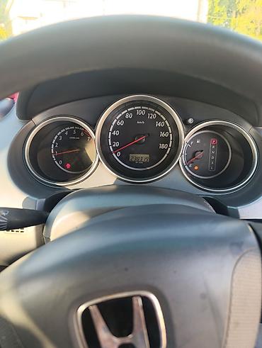 70 camry: Honda Fit: 2003 г., Хэтчбэк — 5