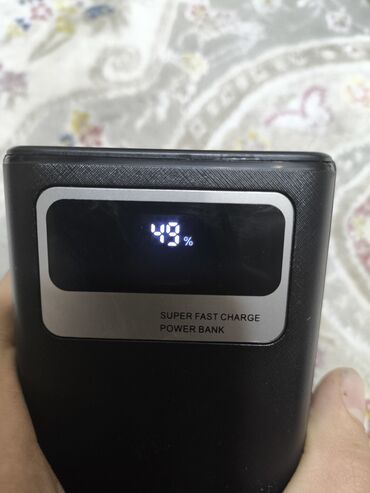 samsunk s21 ultra: Повербанк 160000mah с фонариком 120w можно заряжать с type-c, iPhone