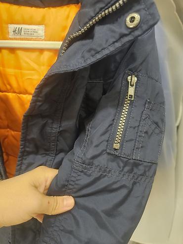 2 el esyalar: Kurtka, Oğlan üçün, 4 - 5 yaş, H&M — 3