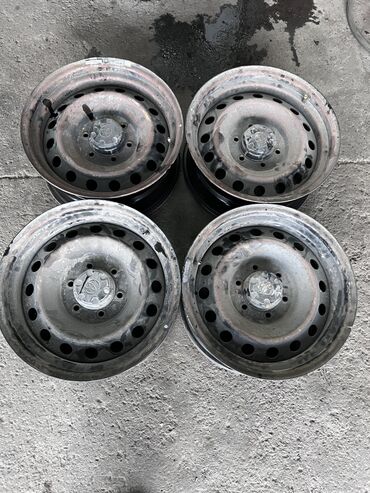 кольца для дисков: Продаю железные диски 
6/139,7 r17 
Toyota оригинал