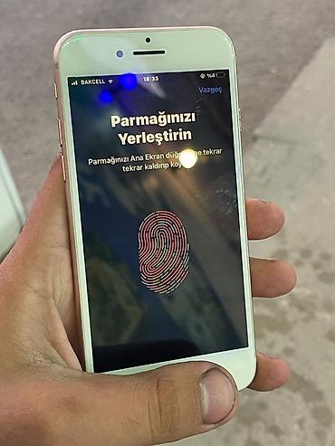 Mobil telefonlar: IPhone 8, 64 GB, Qızılı, Barmaq izi — 2