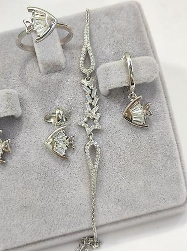 Серебряные наборы украшений: Серебро 925 пробы Браслет 1800сом Есть доставка по городу и — 6