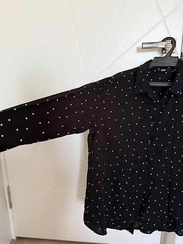pull bear: Блузка, Классическая модель, Штапель, В горох — 2
