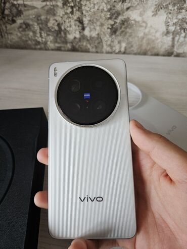 Vivo: Vivo X200 Ultra, Новый, 256 ГБ, цвет - Серебристый, 2 SIM — 3