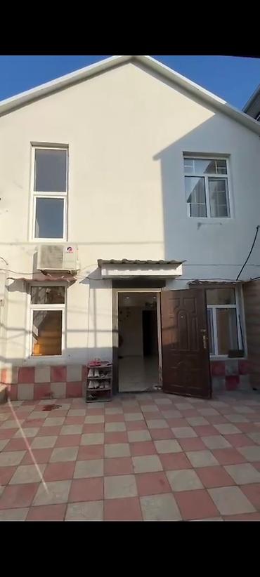 Həyət evləri və villaların satışı: İki mərtəbəli həyət evi - Xarici görünüş: Aqlay üslublu açıq rəngli — 1