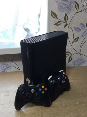 жесткий диск ноутбук: Xbox 360 freeboot прошитый 320 гб.Внутри очень много игр таких как