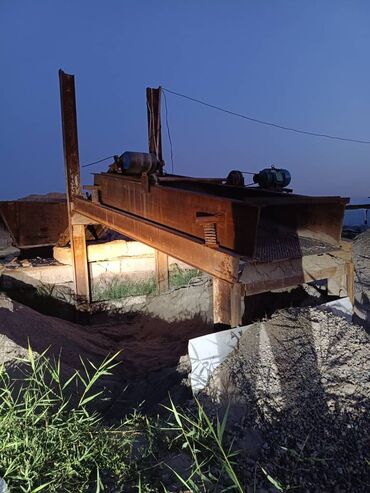 мебель расрочка: Продаются промышленный сито для песка, в день до 1000 тонн, цена