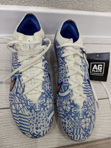 Футбольные бутсы Nike Mercurial Zoom CR7 с подошвой AG Plate (для