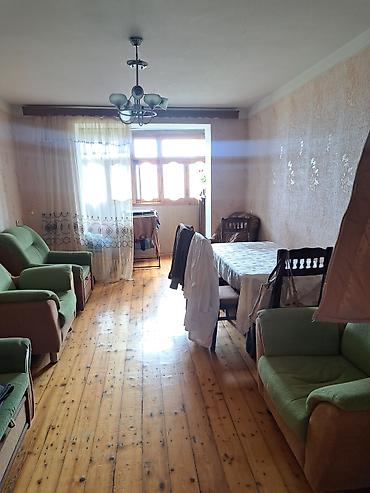 Köhnə tikili: Bakı, 3 otaqlı, Köhnə tikili, 70 kv. m — 3