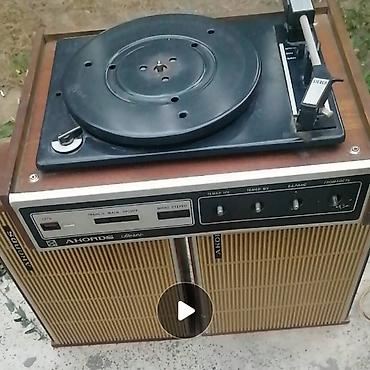gramofon: Salam belə retro gramafonlar var. Podvalda qalıb uzun müddətdir — 5