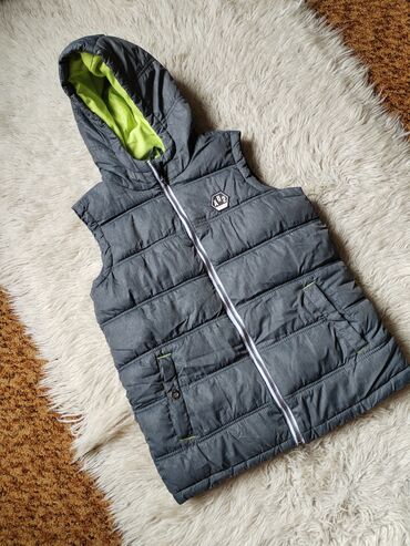 kaputi h m srbija: Puffer vest, 164-170