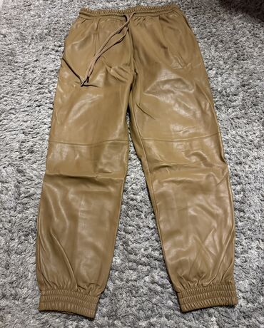 plisirana haljina zara: M (EU 38), L (EU 40), Regular rise, Straight