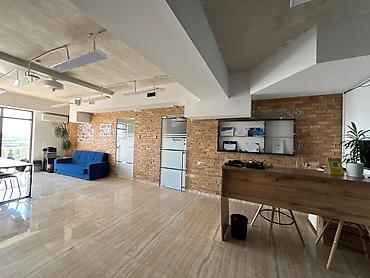 переговорная: Аренда офисов, 228 м², В жилом комплексе — 4