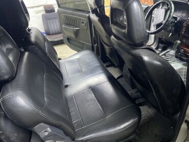 Hyundai: Hyundai Santamo: 2000 г., 2 л, Механика, Бензин, Минивэн — 8