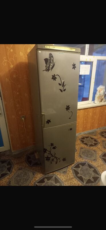 soyuducular indesit: Qiymet 350 azn
