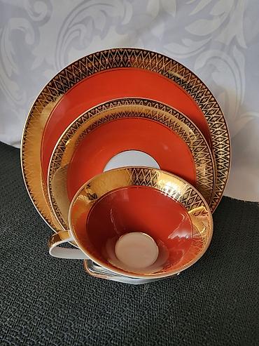 Set nemacki Gehren 1958 do 1969 god. Set porcelanski Veb Thuringer