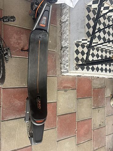 samokat baki: İşlənmiş Elektrik samokat 12", > 1000 Vt, 16 - 25 km/s, Ünvandan götürmə — 3