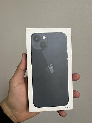 Apple iPhone: IPhone 13, Qara — 3