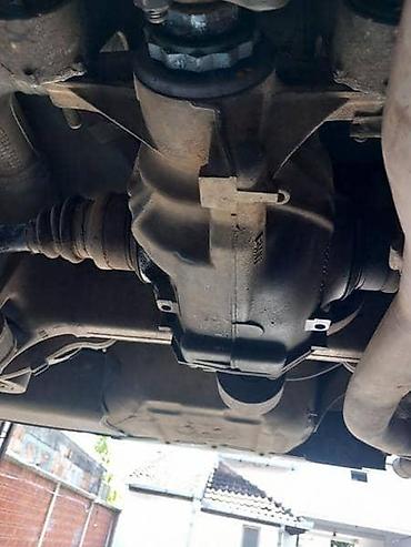 polovan auto do 1500 evra: DIFERENCIJAL F10/11 AUTOMATIK ZA BMW 518, 520, 523 . OD 2010. DO — 3