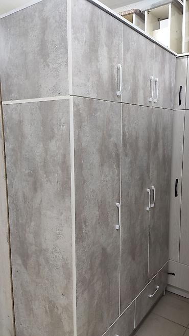 Шкафы для одежды: Шкафы новые Новый шифонер Трехдверные - 13500 Ширина 1.30 Высота 2.15 — 13