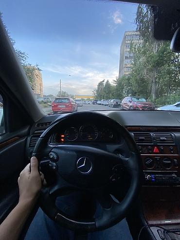 gla 220: Mercedes-Benz E-Class: 2001 г., 2.7 л, Автомат, Дизель, Универсал — 10