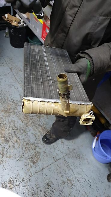 Другие автозапчасти: Запчасть на атего б/у и новый есть всё — 7