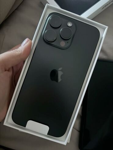 dubayski iphone 15: IPhone 15 Pro, Deep Purple, Face ID